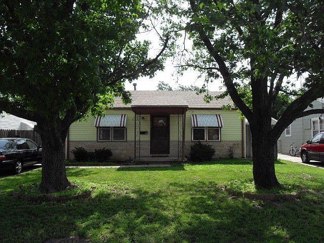 2nd image of 2554 N Hood Ave