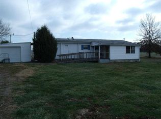 4911 Slickback Rd, Benton, KY 42025