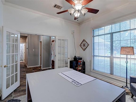 3rd image of 2027 Kimbrook Dr
