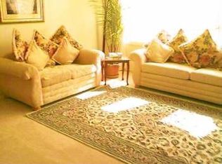 284 Galway Ln, Simi Valley, CA 93065