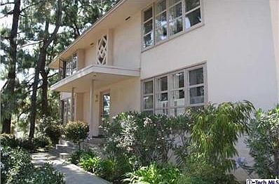 2nd image of 232 Mockingbird Ln APT 2
