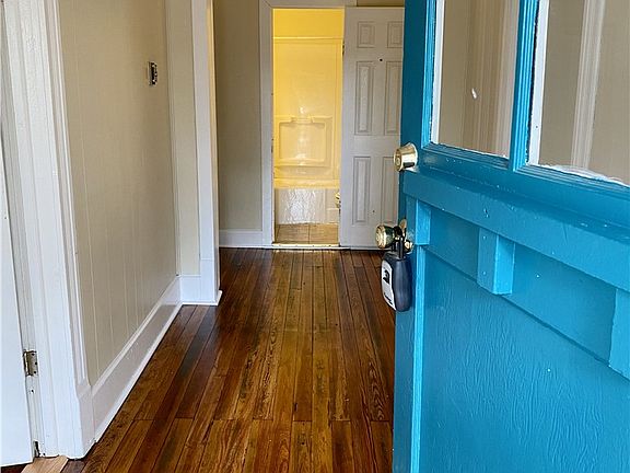 5th image of 263 Norfolk Ave