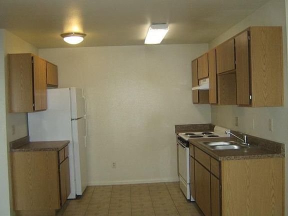 2nd image of 3060 B St APT 14