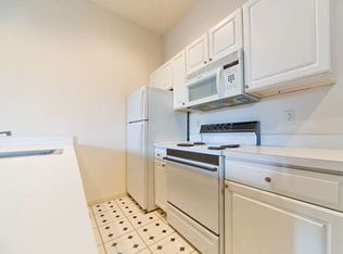 116 S 7th St APT 202, Philadelphia, PA 19106