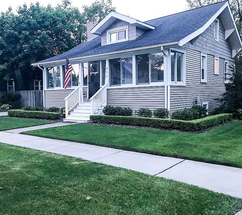 1st image of 821 Louis Ave