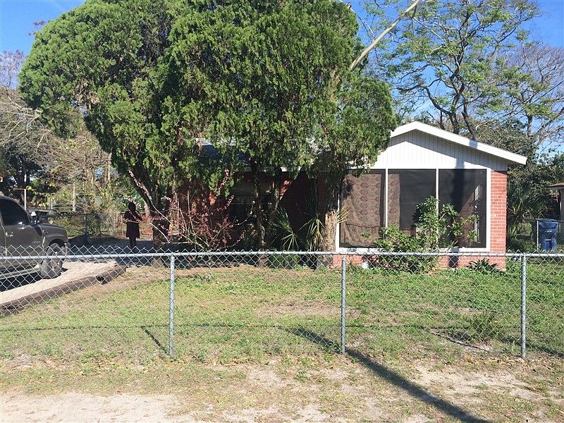 1st image of 3819 N 55th St