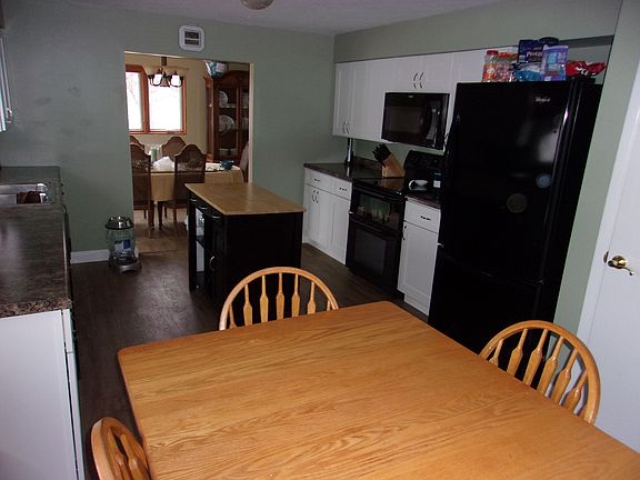 5th image of 3362 Royalwood Rd