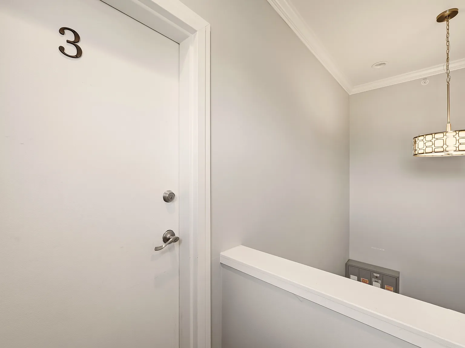 2 bed, 2.5 bath, 1210 sqft, $3,200 — Photo 4