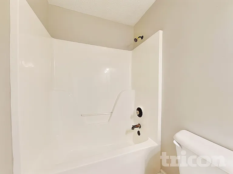 1685 Nottingham Way — Photo 14