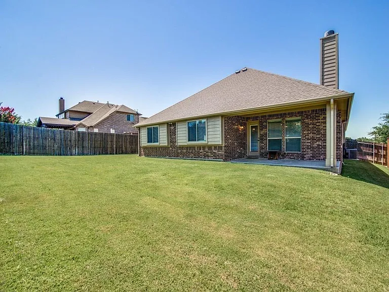 1410 Cedar Ridge Dr — Photo 19