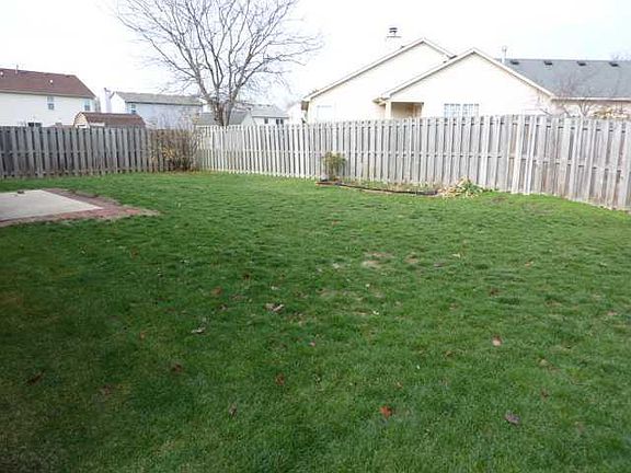 3rd image of 217 N Rosebery Ln