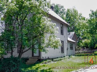 13 Lafayette St, Gloversville, NY 12078