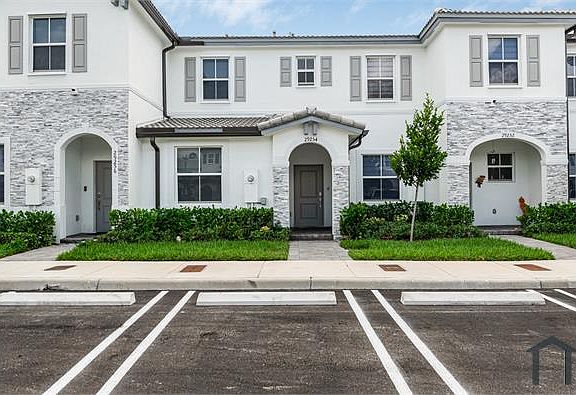 2nd image of 29254 SW 163rd Ct