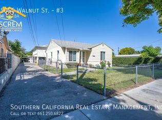 25055 Walnut St #3, Newhall, CA 91321