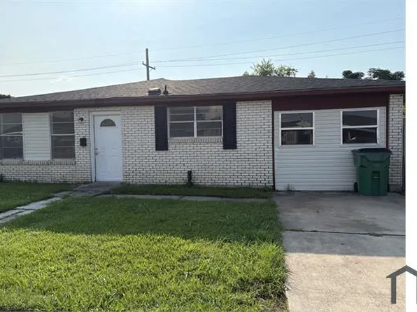 525 Pat Dr, Westwego, LA 70094