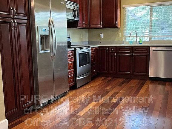 3rd image of 5387 Colony Green Dr