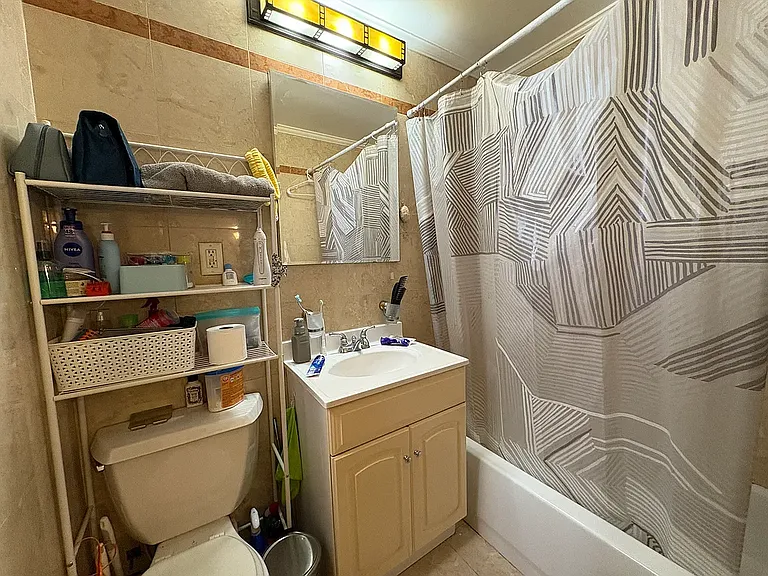 121 E 31st St #2-G — Photo 5
