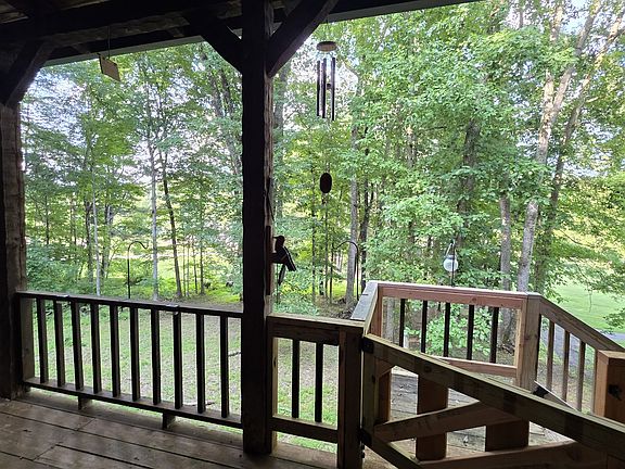 4th image of 4980 Louise Creek Rd