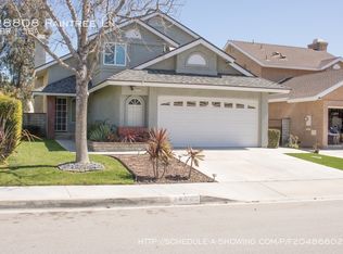 28808 Raintree Ln, Santa Clarita, CA 91390