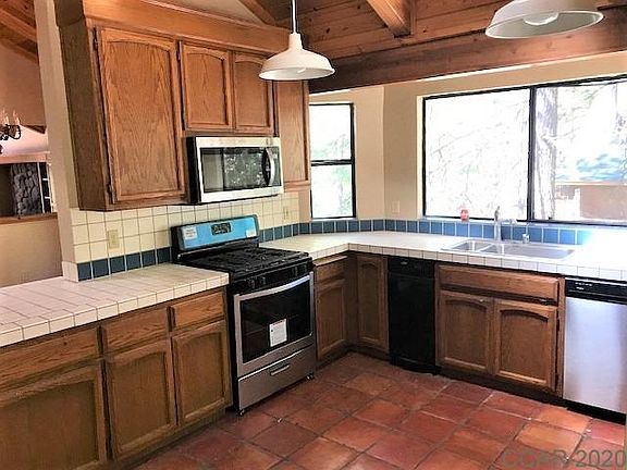 3rd image of 2822 El Dorado Dr #165