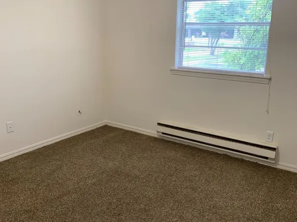 Western Valley Apts, 601 S 14th St APT 8, Fort Smith, AR 72901