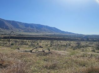 Cruthers Creek Rd, Pearblossom, CA 93553