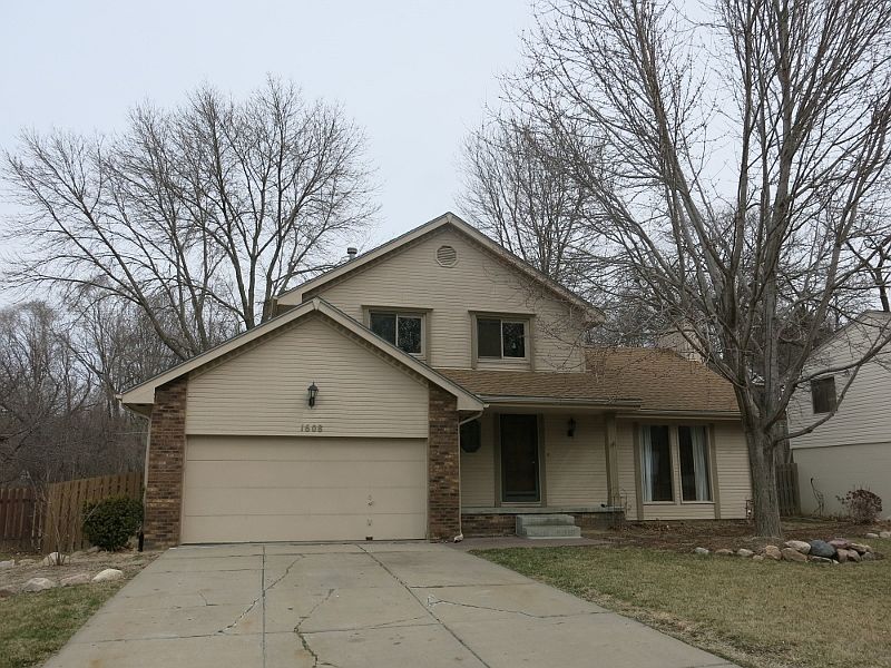 1st image of 1608 Chaput Dr