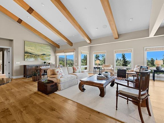 3rd image of 178 Westgate Drive
