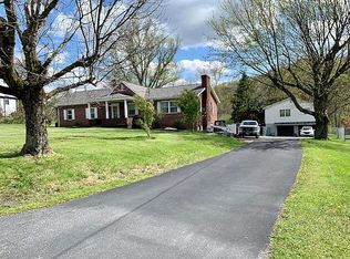 1463 Fairmont Rd, Morgantown, WV 26501