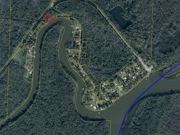 3372 Lake Grove Rd, Wewahitchka, FL 32465