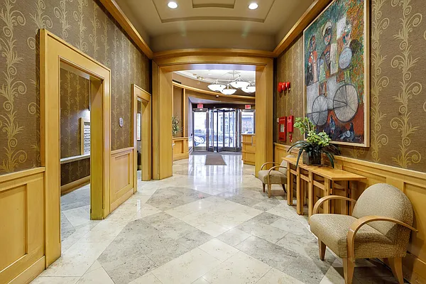 Rented by Compass | media 42