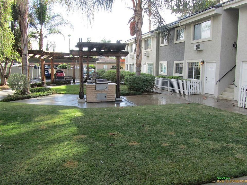 2nd image of 523 Graves Ave Unit 215