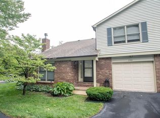 2590 N Willow Way, Indianapolis, IN