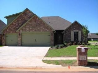 10220 SW 25th St, Yukon, OK 73099