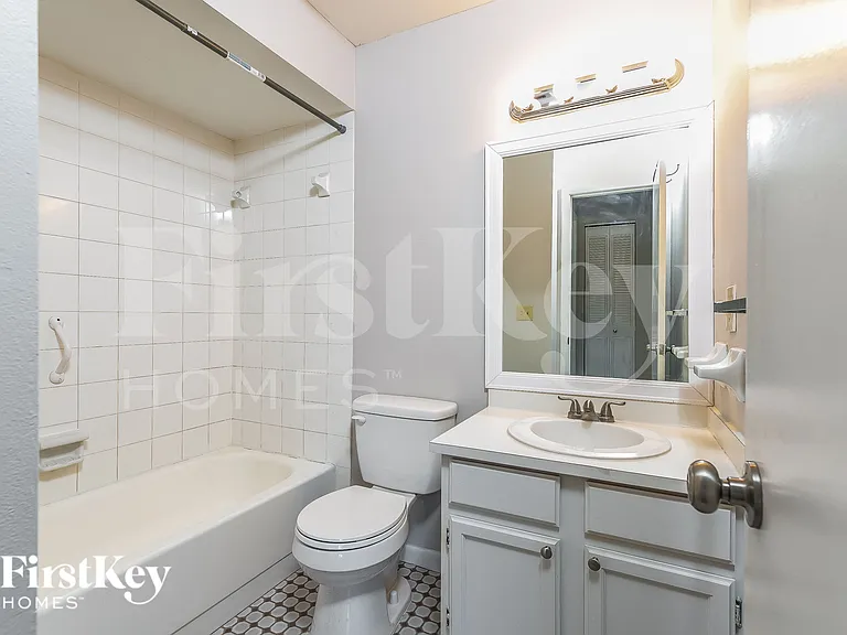 4005 Mount Sterling Ave — Photo 12