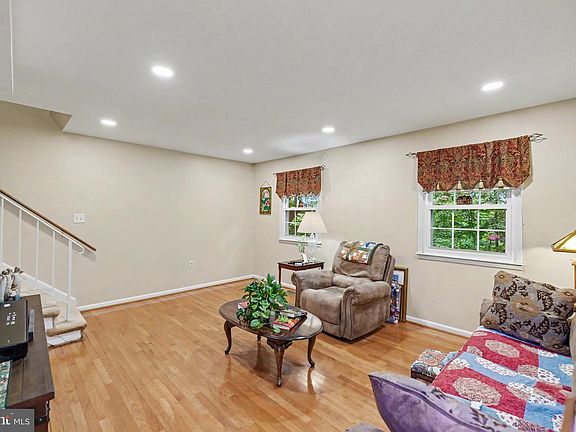 5th image of 4315 Elliot Ct