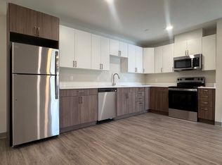 354-356 Cummins Hwy #1, Roslindale, MA 02131