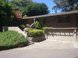 4524 W Ruffner St, Seattle, WA 98199