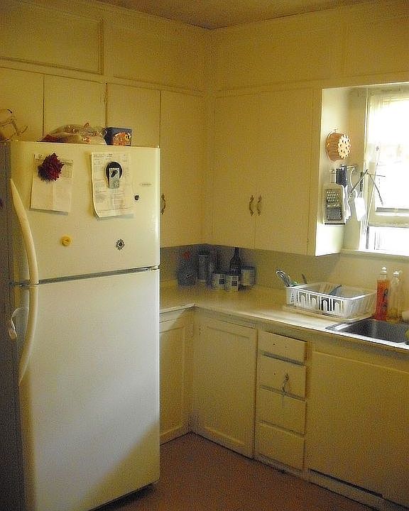 1st image of 2210 Elm St