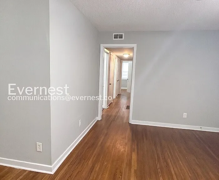 733 Glen Ridge Dr — Photo 10