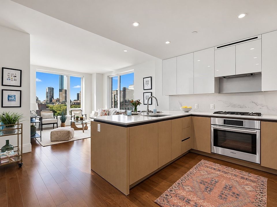 1st image of 380 Harrison Ave #1013