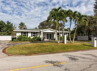 9301 SW 148th St, Miami, FL 33176