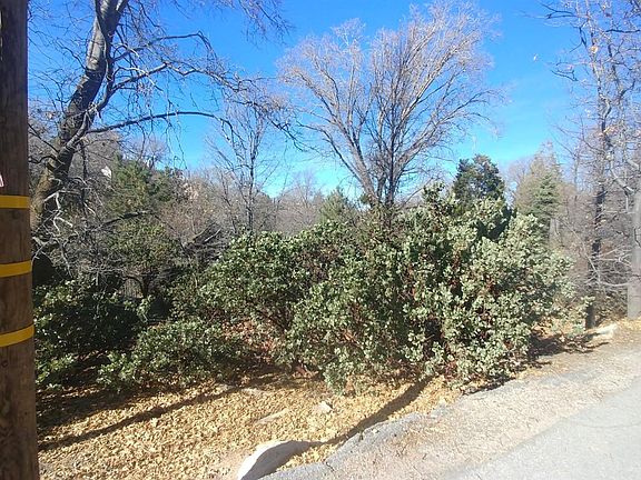 3rd image of Rockridge Dr
