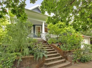 2841 SE Tibbetts St, Portland, OR 97202