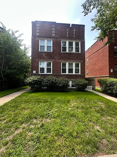 1620 Washington St #1B Photo 1