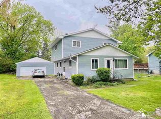 8330 S Huron River Dr, South Rockwood, MI 48179