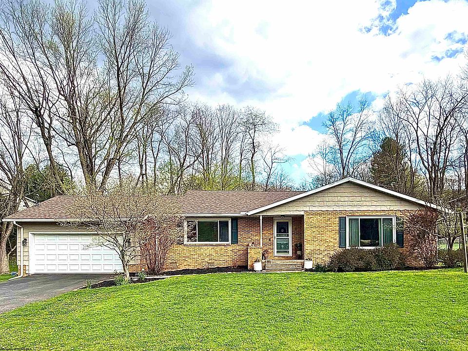 1st image of 15 Meadow Brooke Dr