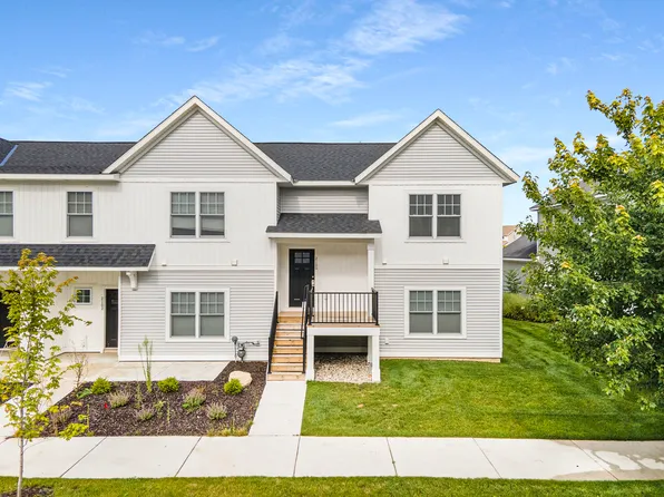 2100 Sherwood Ave, Holland, MI 49423