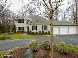 2744 Old Court Rd, Pikesville, MD 21208