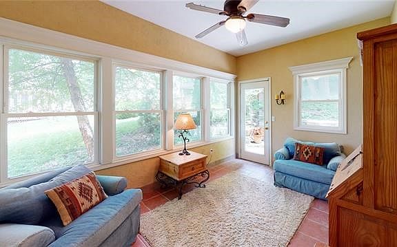3rd image of 4507 Aminda St